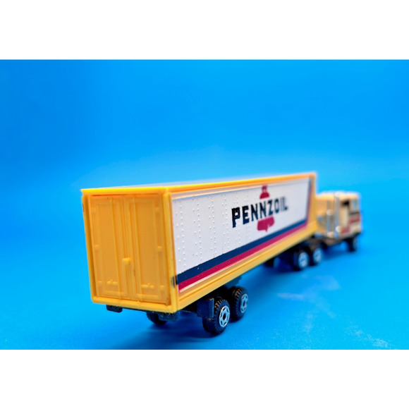 Vintage PENNZOIL MACk Semi-Truck Tractor & Trailer HO Scale Cabover yellow - Picture 11 of 16